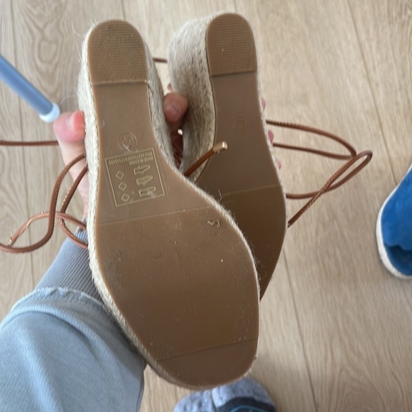 Brown shein shoes - Picture 4 of 4